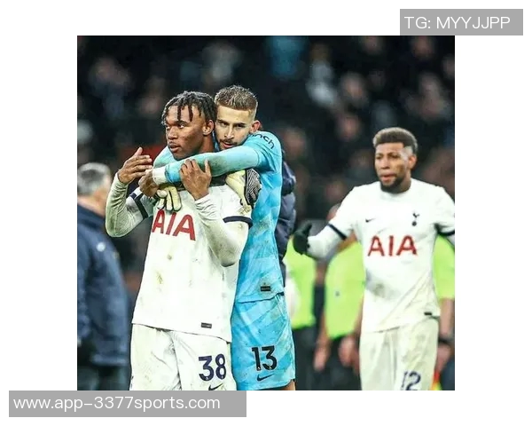 乌多吉谈维卡里奥执教前景强调成功依赖球队自身努力与球迷支持 乌多吉谈维卡里奥执教前景强调成功依赖球队自身努力与球迷支持