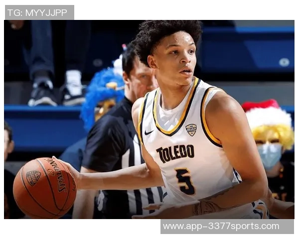 隆多称赞瑞安罗林斯进步神速指导过程充满乐趣与挑战